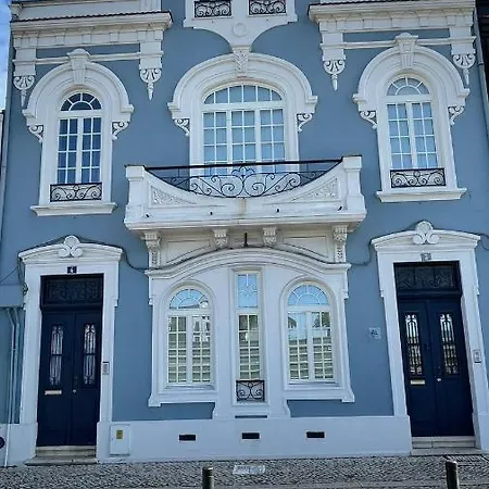 Casa Arte Nova Do Rossio - Aveiro Centro Casa de Férias *